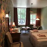 Akrafjorden Nature As Bed & Breakfast